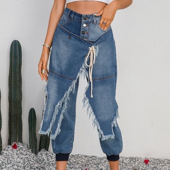 Blue Apron-Overlay Distressed Jogger Jeans - denim sz xxl fits 10-12 unique - Picture 3 of 4